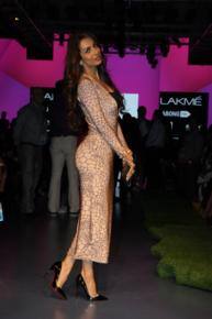 My son doesn't get affected: Malaika on item songs