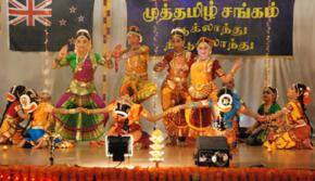 Sangam Nite draws hundreds