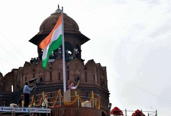 Patriotic fervour at Red Fort as India celebrates its 70th I-Day