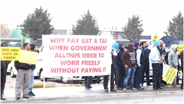 Taxi drivers protest against Uber again