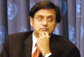 Twittering Tharoor draws flak again
