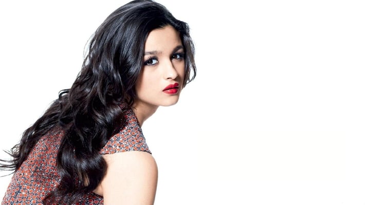 Like off-beat but would like to do on-beat films as well: Alia Bhatt