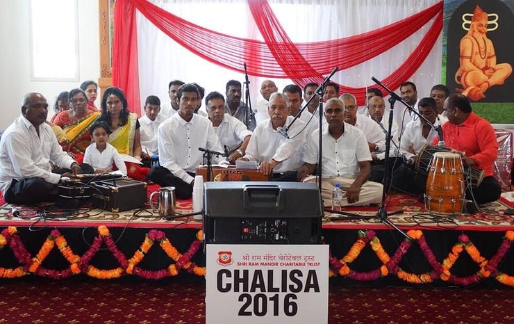 24-hour non-stop Hanuman Chalisa paath in Ram Mandir
