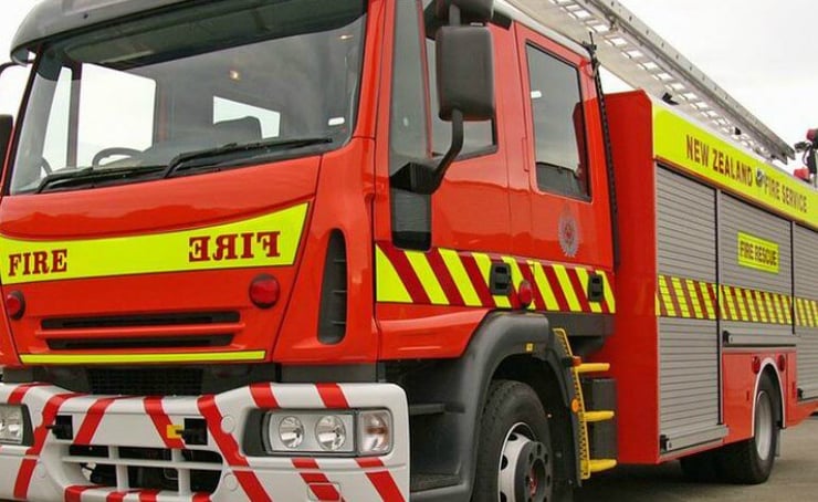 Gas leak on Te Atatu Road, public advised to avoid area