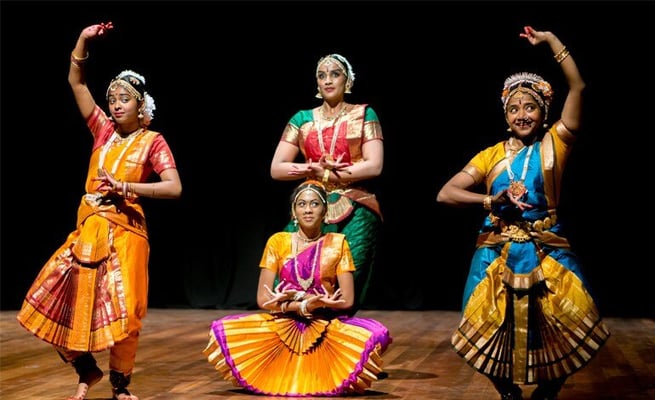 The City dances to Indian classical tunes