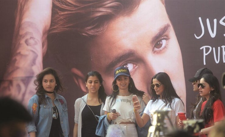 Hello India: Justin Bieber sends fans into tizzy in Mumbai