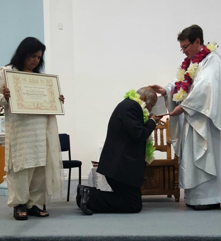Wenceslaus Anthony receives Papal Medal