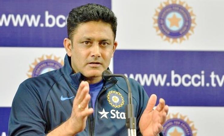 Kumble withdraws as India head coach