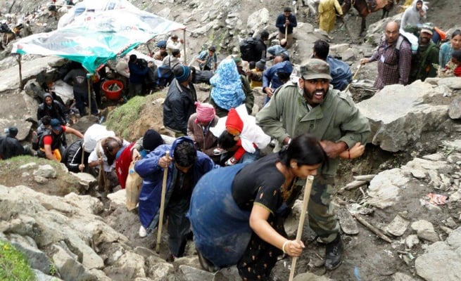 Terror attack on Amarnath Yatra, 7 killed, 14 injured