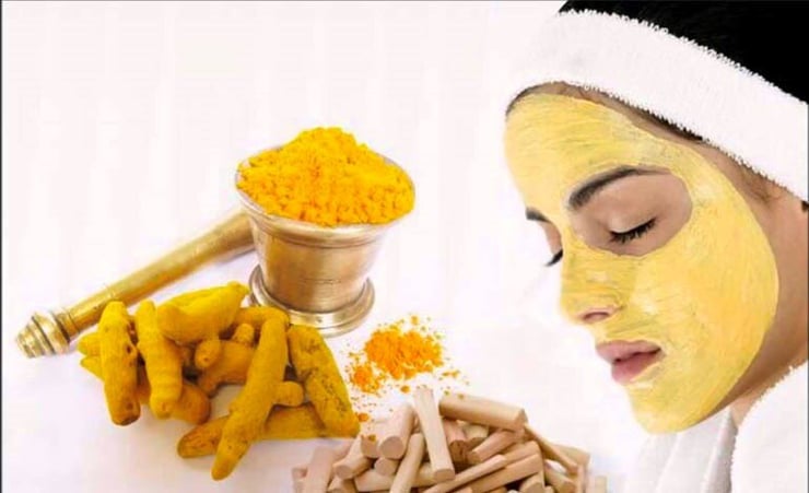 Use turmeric for anit-aging, healing and exfoliate blackheads