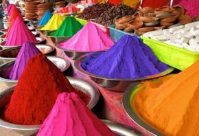 What colour is your ‘HOLI’-day?