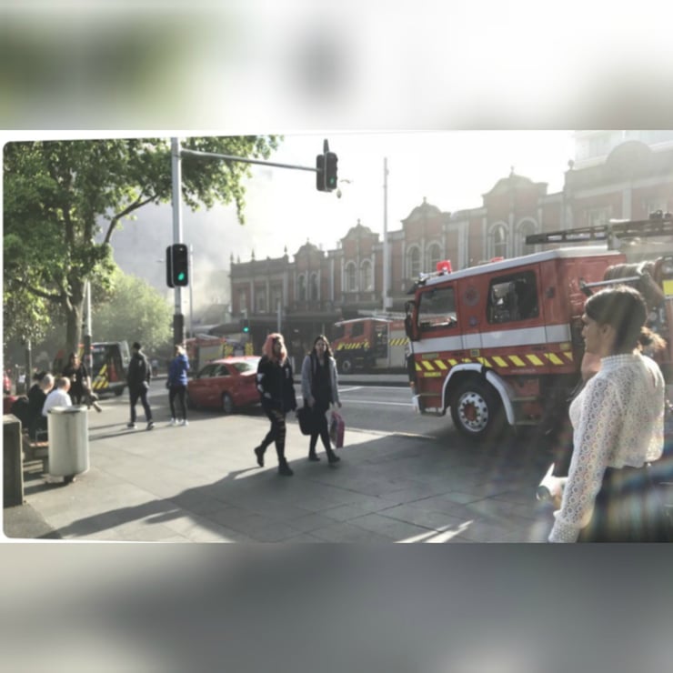 Fire in CBD region closes Queen Street