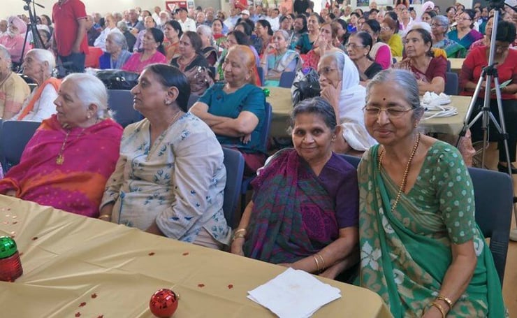 Seniors and children rejoice at Bhartiya Samaj Christmas event