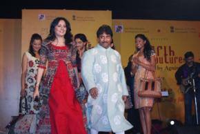 Noted singer Rashid Khan walks the ramp for jute