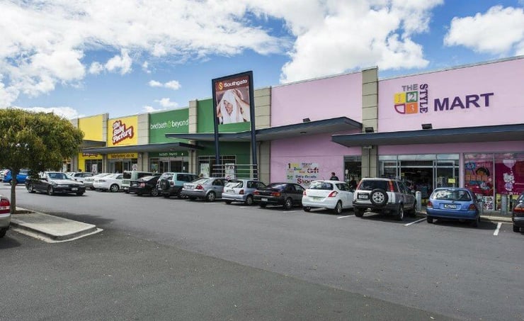 Cash in transit robbed in Takanini