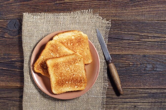 How toasting the bread affects its nutritional value