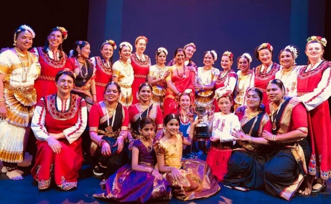 Tapasya Dance Group and Bulgarian Roses win Viva Eclectika 2018