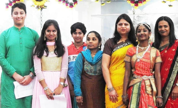 Community gathers for Raksha Bandhan at Bharatiya Mandir