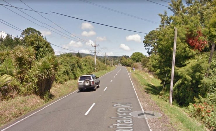 One dead and another injured in Waitakere crash