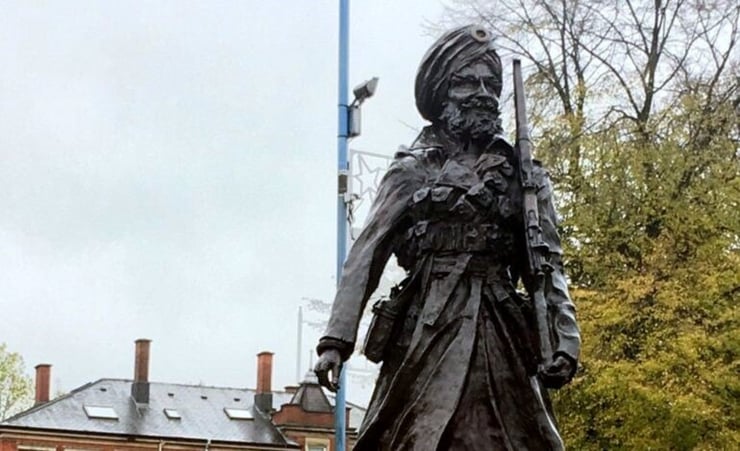 Monument to honour Indian soldiers killed In World War 1 unveiled in UK